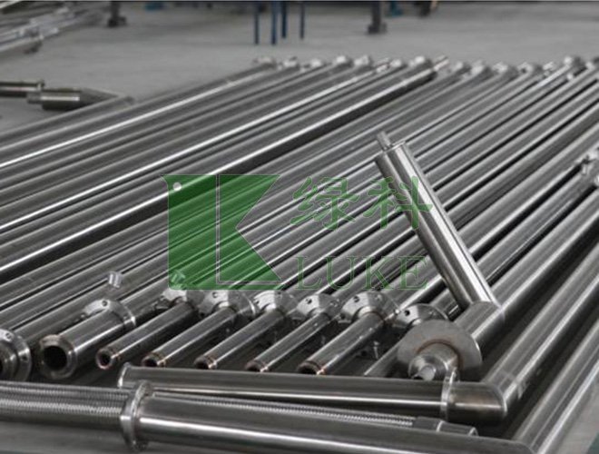 低溫真空絕熱管